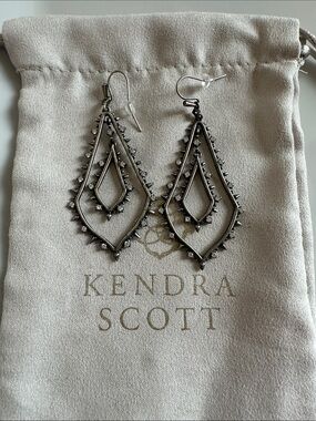Kendra Scott Vintage Silver Teardrop Dangle Earrings